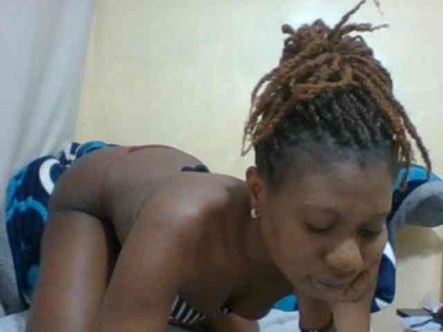 Spicy-laidy435 webcam