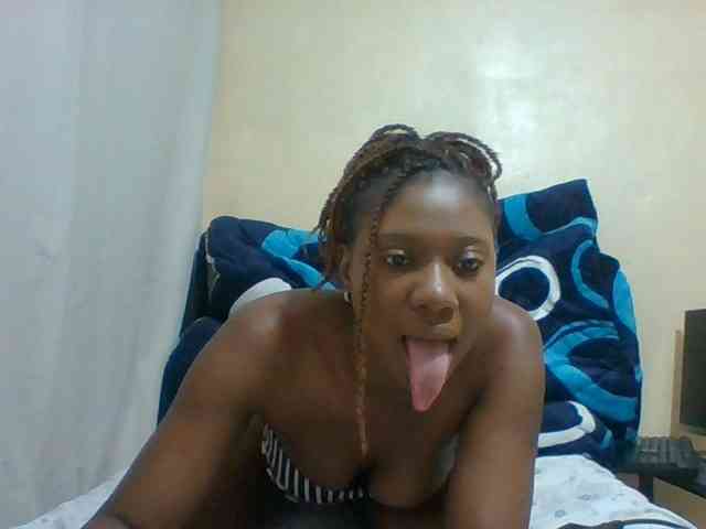 Spicy-laidy435 webcam