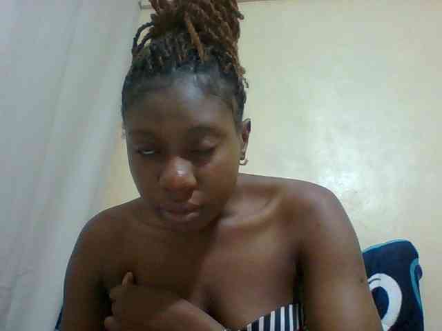 Spicy-laidy435 webcam