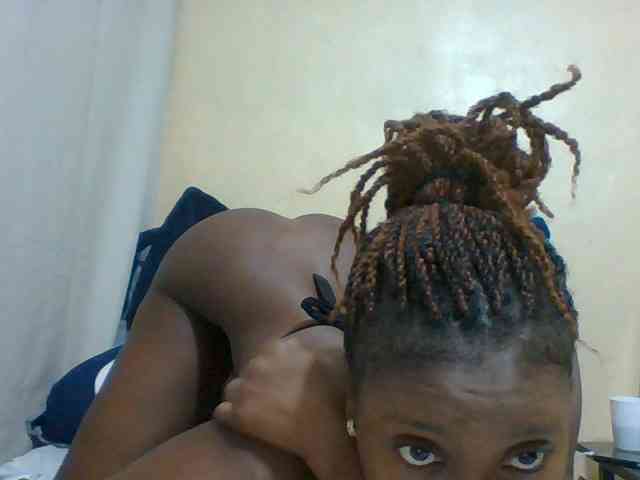 Spicy-laidy435 webcam