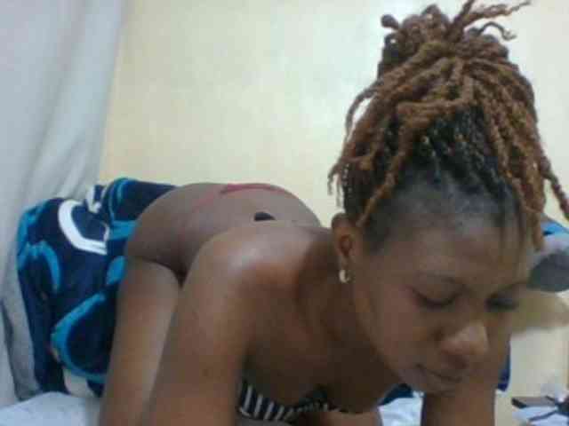 Spicy-laidy435 webcam
