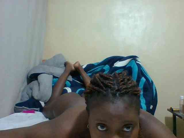 Spicy-laidy435 webcam