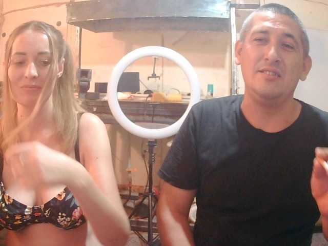 DenMaretxx live cam on BongaCams