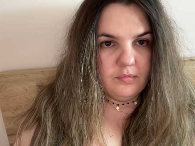 GrozowayaTuczka live webcam show