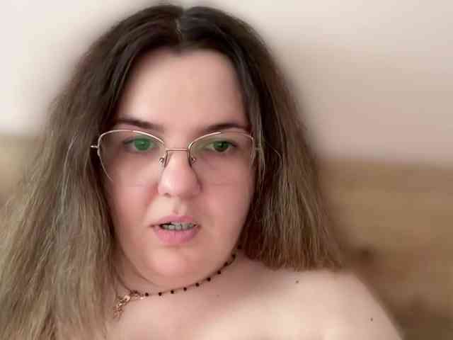 GrozowayaTuczka webcam