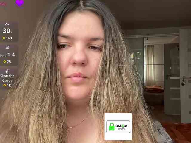 GrozowayaTuczka webcam