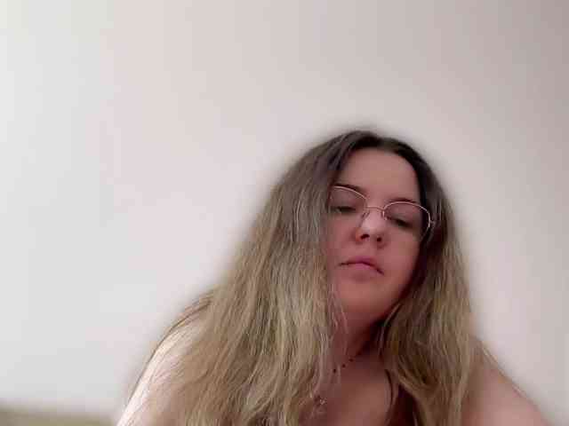 GrozowayaTuczka webcam