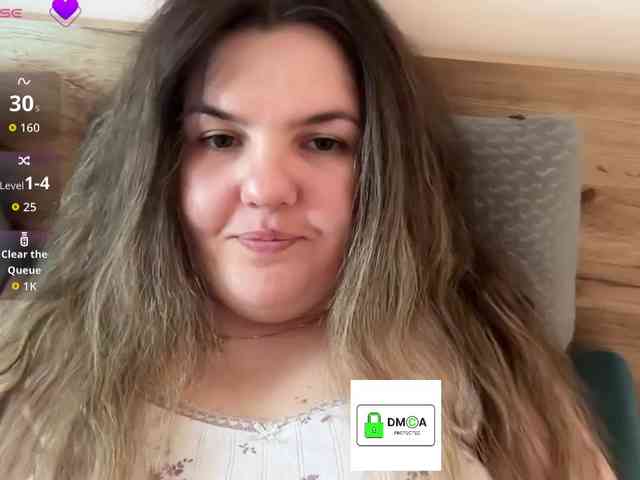 GrozowayaTuczka webcam