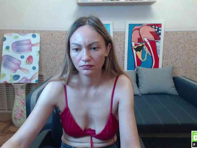 BlondMikeyy886 webcam