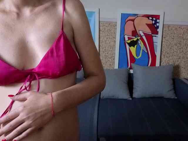 BlondMikeyy886 webcam