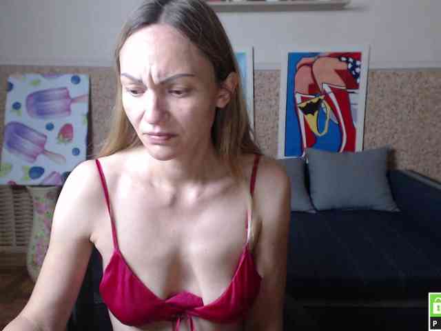 BlondMikeyy886 webcam