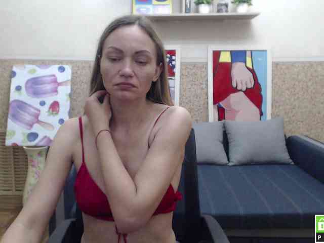 BlondMikeyy886 webcam