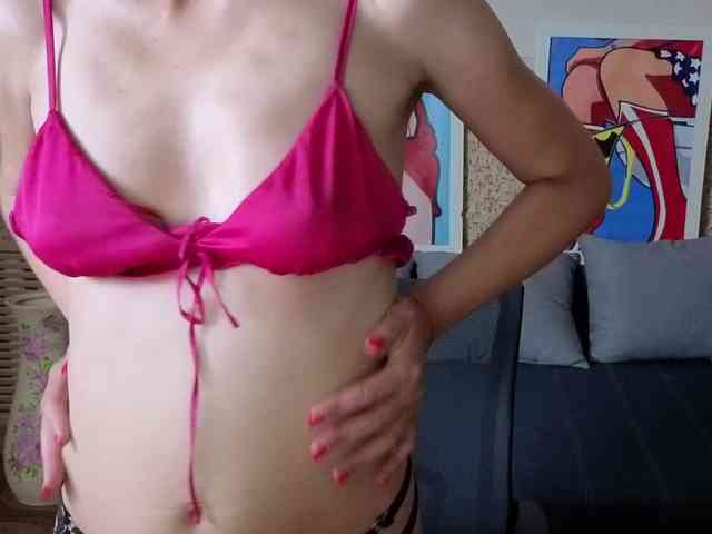 BlondMikeyy886 webcam