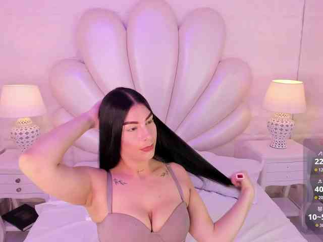 LevahMia1