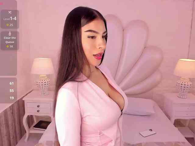 LevahMia1