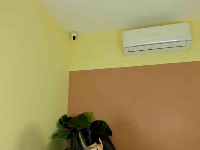 LevahMia1 webcam
