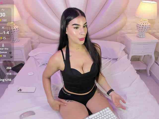 LevahMia1