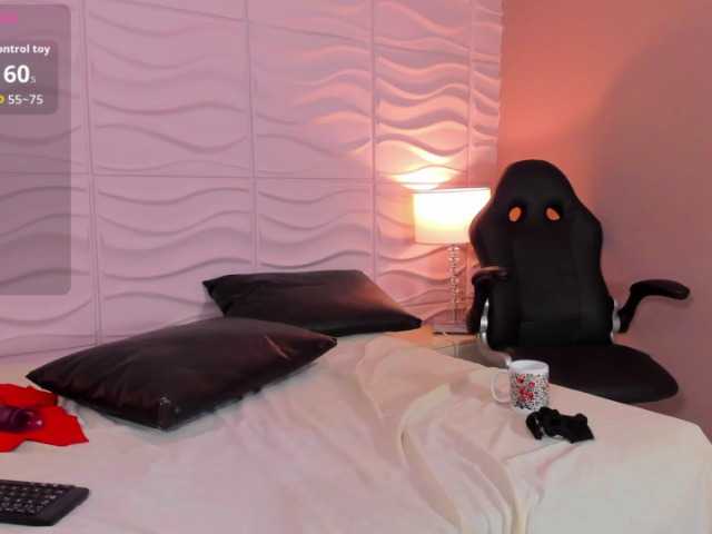 EvaJhuls live cam on BongaCams