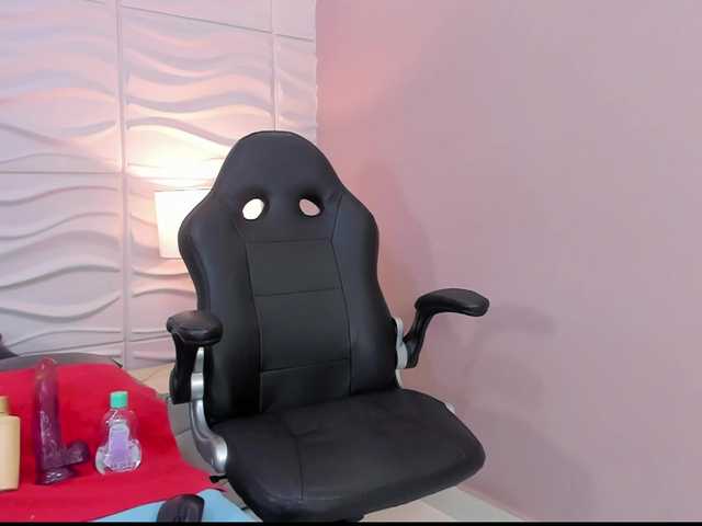 EvaJhuls live cam on BongaCams