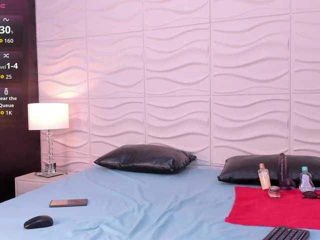 EvaJhuls live webcam show