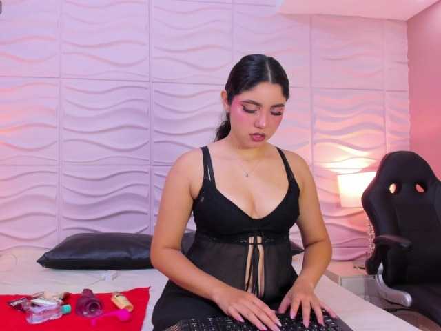 EvaJhuls live cam on BongaCams