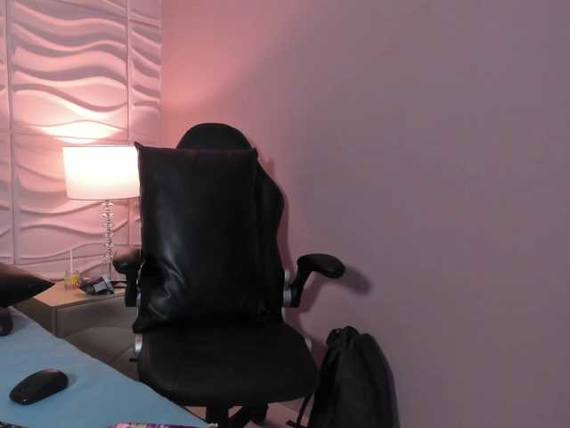 EvaJhuls live cam on BongaCams