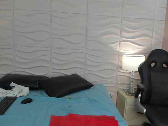 EvaJhuls Live Webcam on BongaCams
