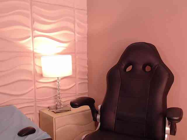 EvaJhuls webcam