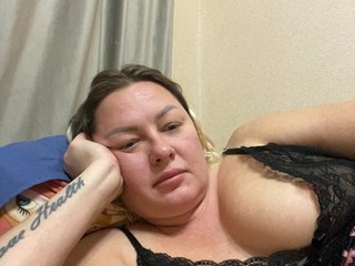 Milfaru Porn Show