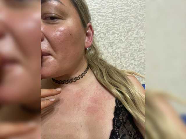 Milfaru live cam on BongaCams