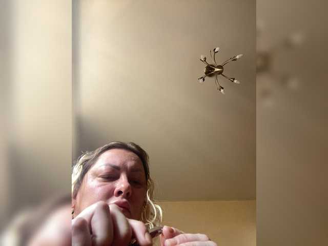 Milfaru live cam on BongaCams