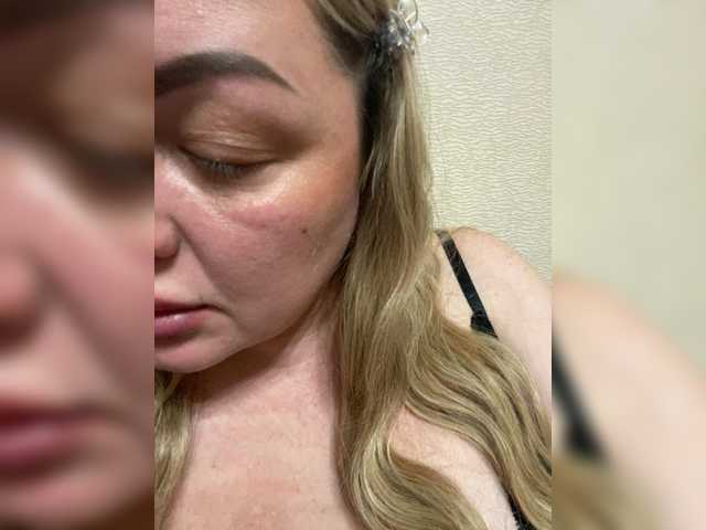 Milfaru live webcam show