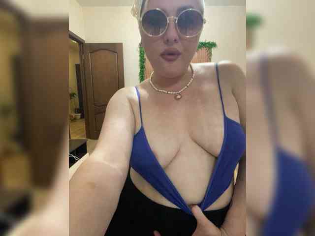 Milfaru Sex Cam Show