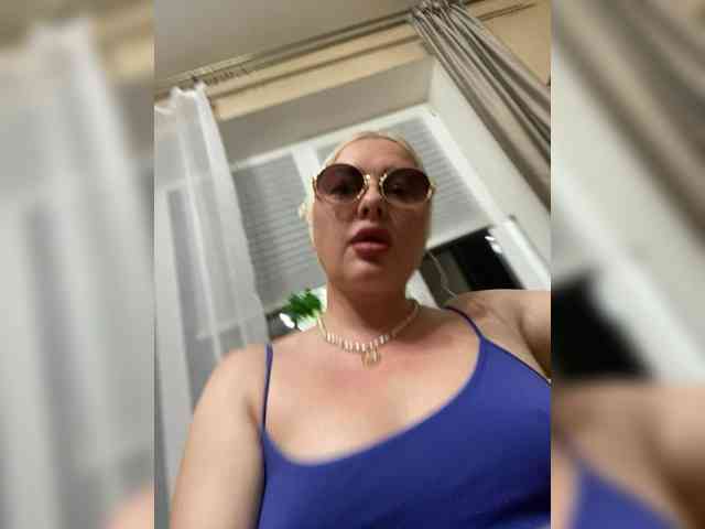 Milfaru Sex Cam Show