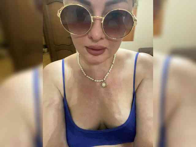 Milfaru Sex Cam Show