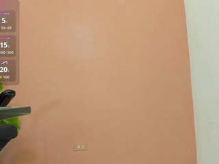 KarolayRose Porn Show