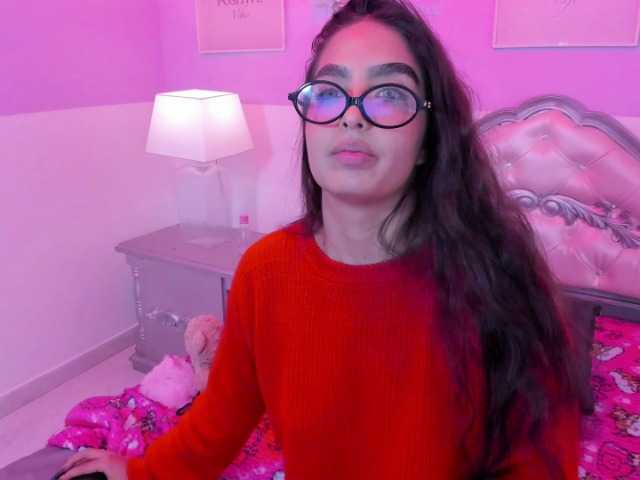 KarolayRose live cam on BongaCams