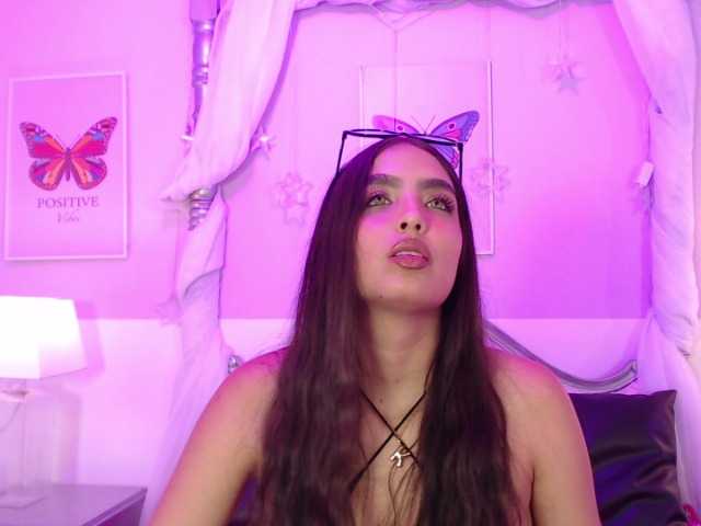 KarolayRose live webcam show