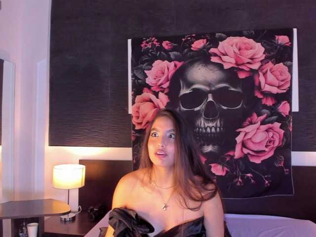 KarolayRose live cam on BongaCams