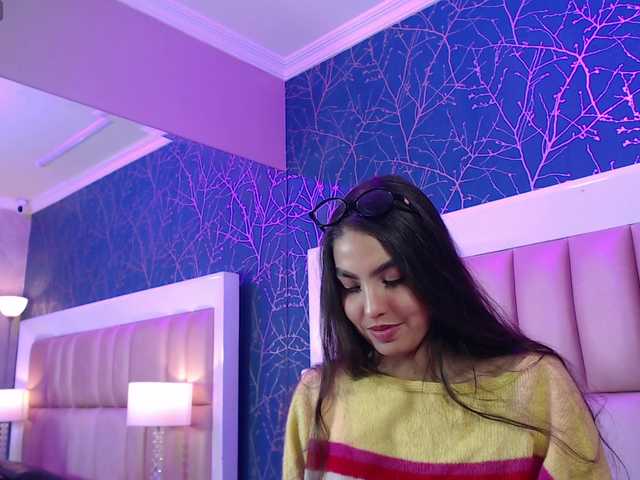 KarolayRose live webcam show