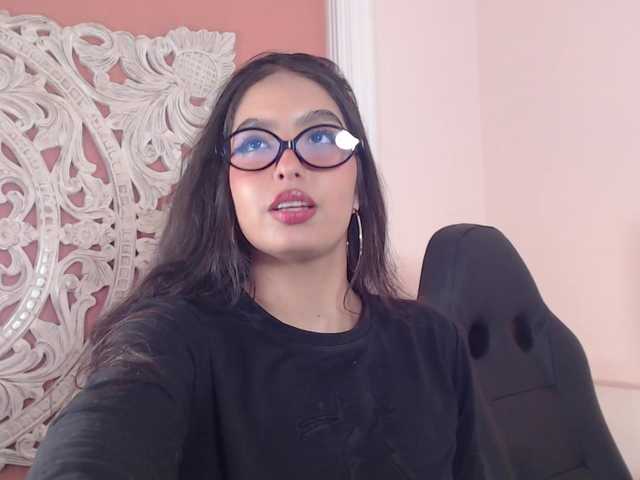 KarolayRose live cam on BongaCams