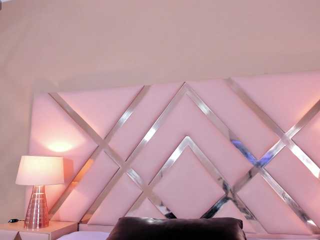 KarolayRose live cam on BongaCams