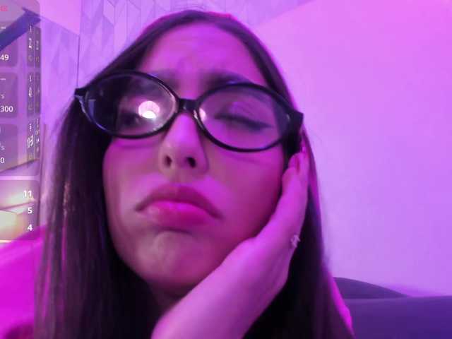 KarolayRose live cam on BongaCams