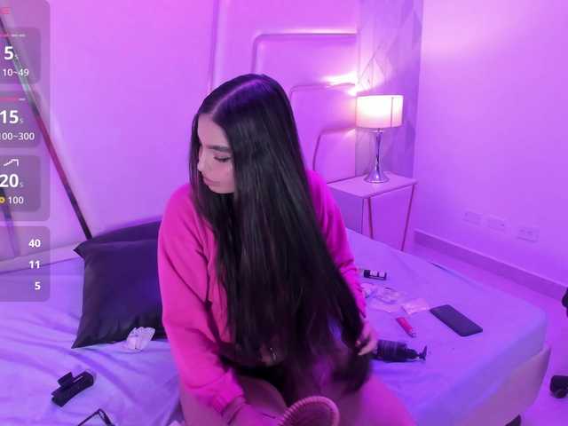 KarolayRose live cam on BongaCams