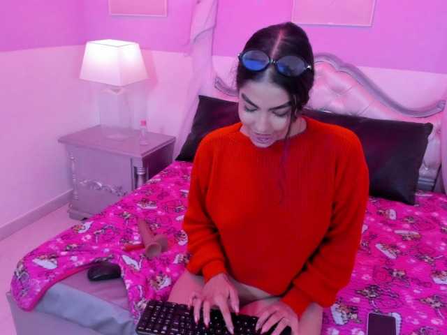 KarolayRose live cam on BongaCams