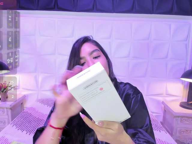 KarolayRose live cam on BongaCams