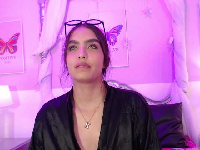 KarolayRose live cam on BongaCams