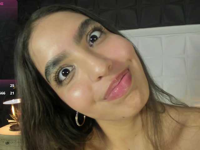 KarolayRose live cam on BongaCams