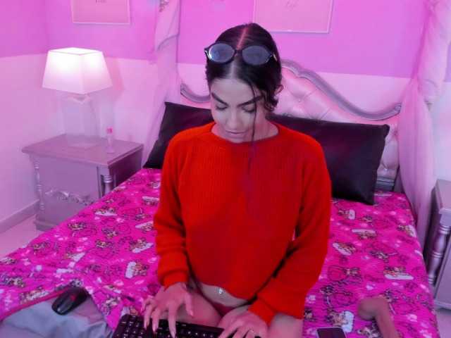 KarolayRose live cam on BongaCams