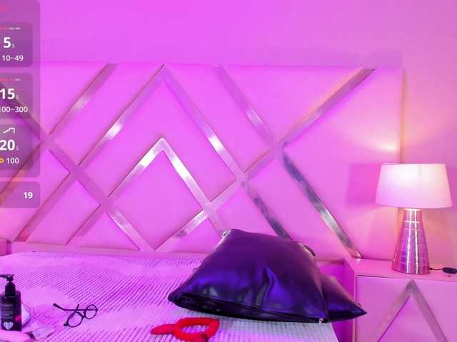 KarolayRose live cam on BongaCams